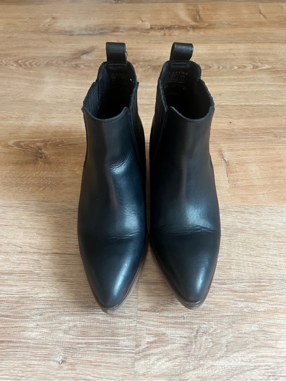 Patina Portland Leather Chelsea Boots | Black Leather | Women’s 5.5